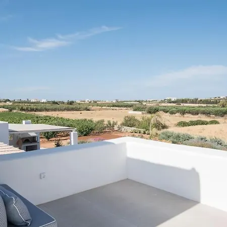 Klar, On The Outskirts Of , Paros