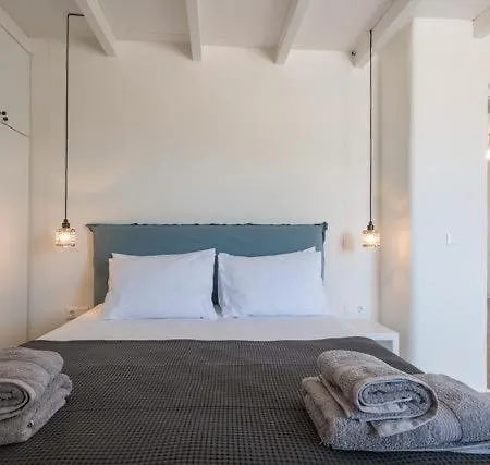 Klar, On The Outskirts Of , Paros * Nausa