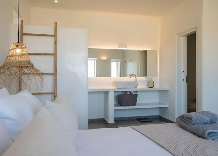 Vila Klar, On The Outskirts Of , Paros