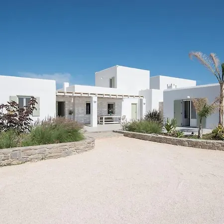 Klar, On The Outskirts Of , Paros Villa Naousa (Paros)
