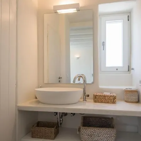 Villa Klar, On The Outskirts Of , Paros Naousa (Paros)