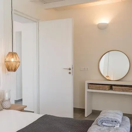 Villa Klar, On The Outskirts Of , Paros