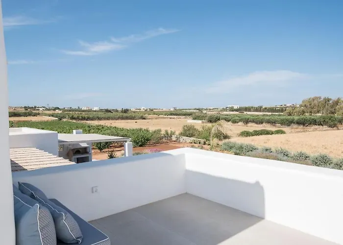 Klar, On The Outskirts Of , Paros